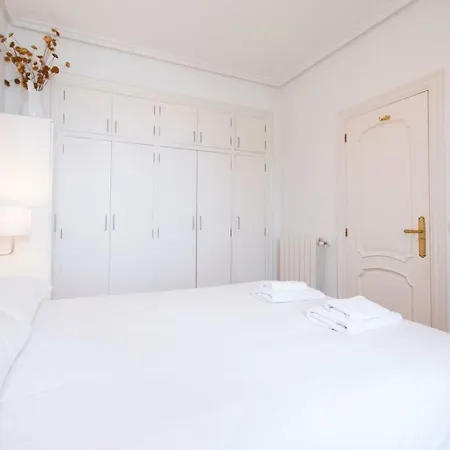 Breathtaking Terrace Views In Luxury - By Www,sansebastianapartments,es