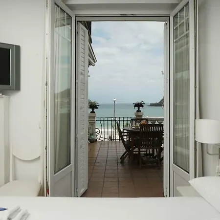 Breathtaking Terrace Views In Luxury - By Www,sansebastianapartments,es