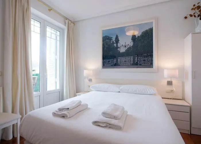 Breathtaking Terrace Views In Luxury - By Www,sansebastianapartments,es شقة