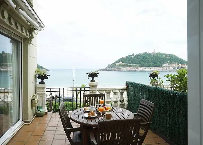 Breathtaking Terrace Views In Luxury - By Www,sansebastianapartments,es شقة *