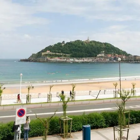 Daire Breathtaking Terrace Views In Luxury - By Www,sansebastianapartments,es