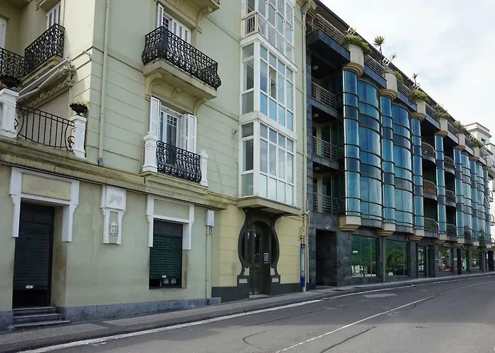 Breathtaking Terrace Views In Luxury - By Www,sansebastianapartments,es Apartment *